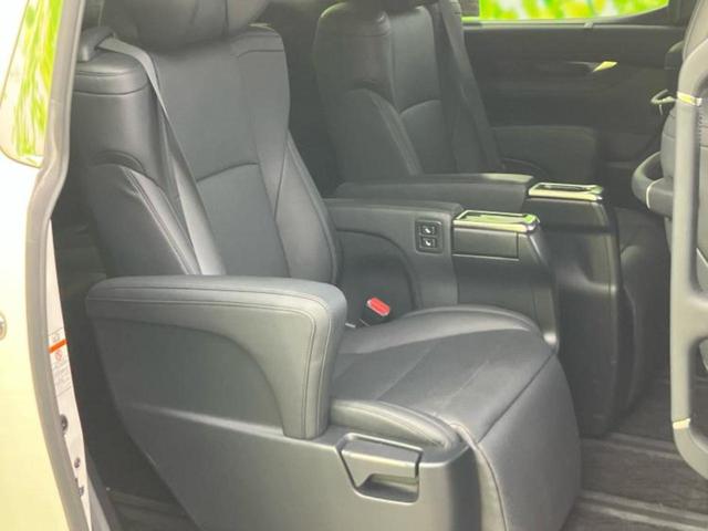 アルファード ＳＣ　新品タイヤ／保証書／社外　１１インチ　ＳＤナビ／フリップダウンモニター　社外　１２．８インチ／デジタルインナーミラー／衝突安全装置／両側電動スライドドア／シートヒーター　前席　衝突被害軽減システム（5枚目）