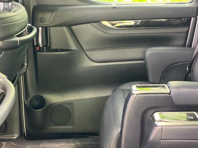 アルファード ＳＣ　新品タイヤ／保証書／社外　１１インチ　ＳＤナビ／フリップダウンモニター　社外　１２．８インチ／デジタルインナーミラー／衝突安全装置／両側電動スライドドア／シートヒーター　前席　衝突被害軽減システム（25枚目）