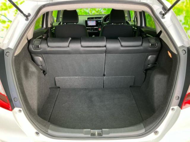 フィット １３Ｇ・Ｌホンダセンシング　保証書／純正　ＳＤナビ／ホンダセンシング／ヘッドランプ　ＬＥＤ／Ｂｌｕｅｔｏｏｔｈ接続／ＥＴＣ／ＥＢＤ付ＡＢＳ／横滑り防止装置／アイドリングストップ／バックモニター／フルセグＴＶ／ＤＶＤ　バックカメラ（8枚目）