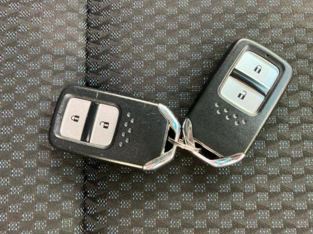 フィット １３Ｇ・Ｌホンダセンシング　保証書／純正　ＳＤナビ／ホンダセンシング／ヘッドランプ　ＬＥＤ／Ｂｌｕｅｔｏｏｔｈ接続／ＥＴＣ／ＥＢＤ付ＡＢＳ／横滑り防止装置／アイドリングストップ／バックモニター／フルセグＴＶ／ＤＶＤ　バックカメラ（42枚目）