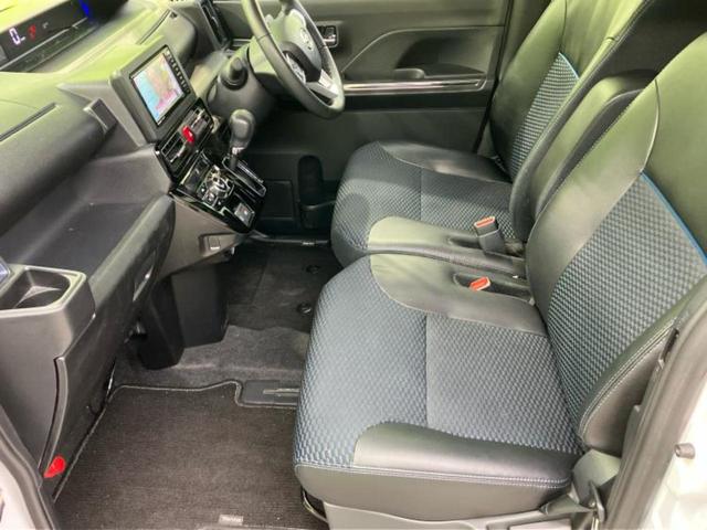 タント カスタムＲＳ　保証書／社外　ＳＤナビ／スマートアシスト（トヨタ・ダイハツ）／両側電動スライドドア／シートヒーター　前席／パノラマモニター／車線逸脱防止支援システム／シート　ハーフレザー／ヘッドランプ　ＬＥＤ　ＥＴＣ（6枚目）