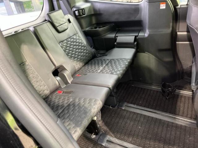 ヴォクシー ハイブリッドS-Z 新品タイヤ/ディスプレイオーディオ+ナビ10インチ/フリップダウンモニター 純正 14インチ/トヨタセーフティセンス/両側電動スライドドア/シートヒーター 前席/車線逸脱防止支援システム バックカメラ(6枚目)