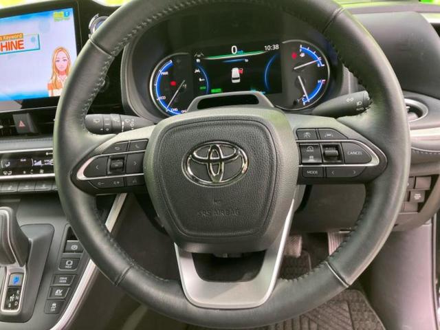 ヴォクシー ハイブリッドS-Z 新品タイヤ/ディスプレイオーディオ+ナビ10インチ/フリップダウンモニター 純正 14インチ/トヨタセーフティセンス/両側電動スライドドア/シートヒーター 前席/車線逸脱防止支援システム バックカメラ(15枚目)