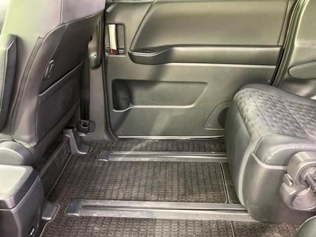 ヴォクシー ハイブリッドS-Z 新品タイヤ/ディスプレイオーディオ+ナビ10インチ/フリップダウンモニター 純正 14インチ/トヨタセーフティセンス/両側電動スライドドア/シートヒーター 前席/車線逸脱防止支援システム バックカメラ(24枚目)