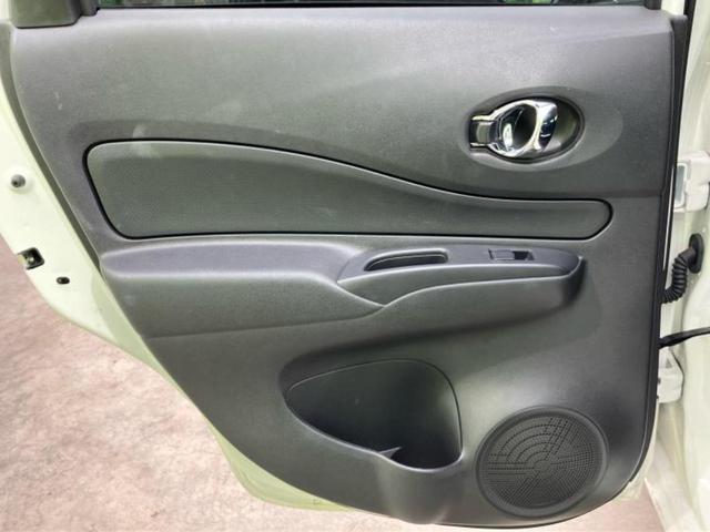 ノート X 新品タイヤ/保証書/純正 SDナビ/衝突安全装置/Bluetooth接続/ETC/EBD付ABS/アイドリングストップ/フルセグTV/禁煙車/エアバッグ 運転席/エアバッグ 助手席/パワーウインドウ(23枚目)