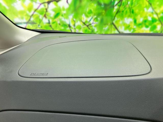 ノート X 新品タイヤ/保証書/純正 SDナビ/衝突安全装置/Bluetooth接続/ETC/EBD付ABS/アイドリングストップ/フルセグTV/禁煙車/エアバッグ 運転席/エアバッグ 助手席/パワーウインドウ(39枚目)