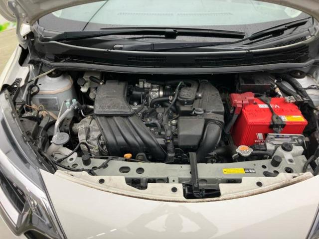 ノート X 新品タイヤ/保証書/純正 SDナビ/衝突安全装置/Bluetooth接続/ETC/EBD付ABS/アイドリングストップ/フルセグTV/禁煙車/エアバッグ 運転席/エアバッグ 助手席/パワーウインドウ(46枚目)