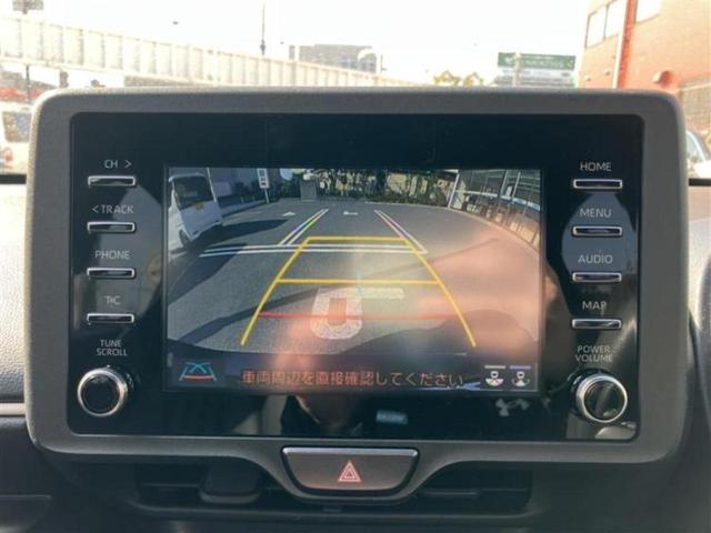 ヤリス Ｘ　ディスプレイオーディオ＋ナビ／衝突安全装置／車線逸脱防止支援システム／Ｂｌｕｅｔｏｏｔｈ接続／ＥＴＣ／ＥＢＤ付ＡＢＳ／バックモニター／エアバッグ　運転席／エアバッグ　助手席／パワーウインドウ（11枚目）