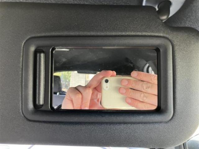 ヤリス Ｘ　ディスプレイオーディオ＋ナビ／衝突安全装置／車線逸脱防止支援システム／Ｂｌｕｅｔｏｏｔｈ接続／ＥＴＣ／ＥＢＤ付ＡＢＳ／バックモニター／エアバッグ　運転席／エアバッグ　助手席／パワーウインドウ（17枚目）