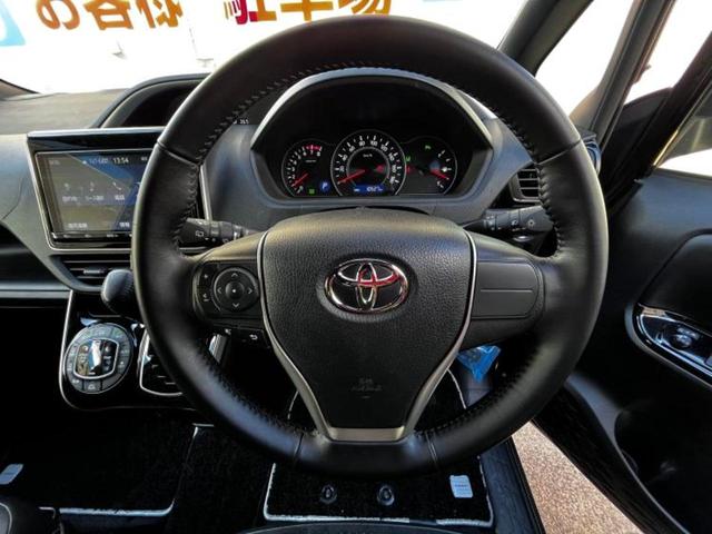 ヴォクシー ZSキラメキ3 保証書/純正 9インチ SDナビ/フリップダウンモニター 純正 12.1インチ/衝突安全装置/両側電動スライドドア/車線逸脱防止支援システム/シート ハーフレザー/ドライブレコーダー 純正 ドラレコ(17枚目)