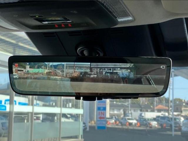 プリウス Z 保証書/ディスプレイオーディオ+ナビ10インチ/デジタルインナーミラー/トヨタセーフティセンス/エアーシート 前席/全方位モニター/車線逸脱防止支援システム/シート 合皮/電動バックドア 全周囲カメラ(14枚目)