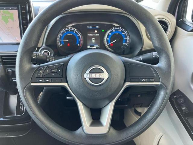 デイズ Ｘ　保証書／純正　９インチ　メモリーナビ／エマージェンシーブレーキ／アラウンドビューモニター／ドライブレコーダー　前後／ＵＳＢジャック／Ｂｌｕｅｔｏｏｔｈ接続／ＥＴＣ／ＥＢＤ付ＡＢＳ／横滑り防止装置（14枚目）