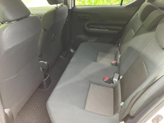 アクア Ｓスタイルブラック　保証書／純正　ＳＤナビ／衝突安全装置／車線逸脱防止支援システム／ヘッドランプ　ＬＥＤ／ＥＴＣ／ＥＢＤ付ＡＢＳ／横滑り防止装置／アイドリングストップ／フルセグＴＶ／エアバッグ　運転席　ＬＥＤヘッドランプ（7枚目）