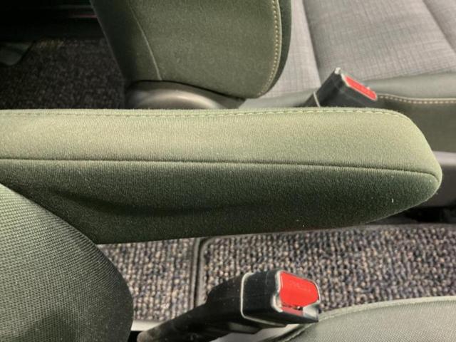 シエンタ Ｇ　新品タイヤ／保証書／純正　ＳＤナビ／トヨタセーフティセンス／両側電動スライドドア／ドライブレコーダー　純正／Ｂｌｕｅｔｏｏｔｈ接続／ＥＴＣ／ＥＢＤ付ＡＢＳ／横滑り防止装置／アイドリングストップ（29枚目）