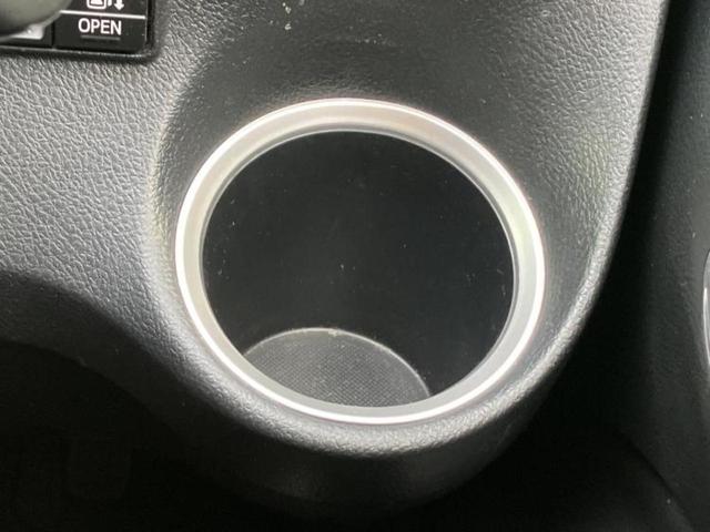 シエンタ Ｇ　新品タイヤ／保証書／純正　ＳＤナビ／トヨタセーフティセンス／両側電動スライドドア／ドライブレコーダー　純正／Ｂｌｕｅｔｏｏｔｈ接続／ＥＴＣ／ＥＢＤ付ＡＢＳ／横滑り防止装置／アイドリングストップ（36枚目）