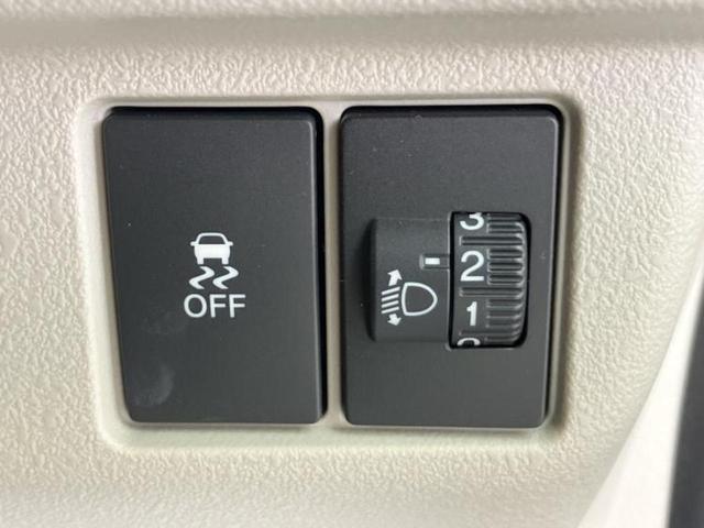 N-BOX ヒョウジュン 新品タイヤ/保証書/電動スライドドア/ヘッドランプ LED/アイドリングストップ/ホンダセンシング/禁煙車/エアバッグ 運転席/エアバッグ 助手席/エアバッグ サイド/パワーウインドウ/取扱説明書(18枚目)