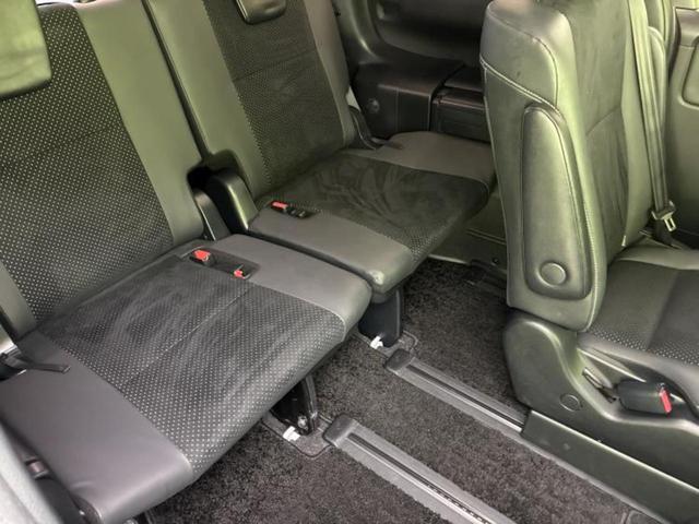 ヴォクシー ZSキラメキ3 新品タイヤ/保証書/純正 10インチ SDナビ/フリップダウンモニター 純正 12.8インチ/衝突安全装置/両側電動スライドドア/車線逸脱防止支援システム/シート ハーフレザー 衝突被害軽減システム(6枚目)