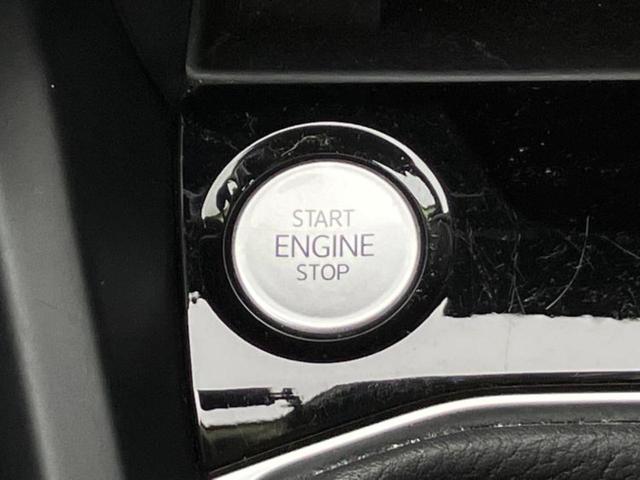 Ｔ－クロス ＴＳＩアクティブ　新品タイヤ／保証書／純正　９．２インチ　メモリーナビ／衝突安全装置／ドライブレコーダー　社外／ヘッドランプ　ＬＥＤ／ＵＳＢジャック／Ｂｌｕｅｔｏｏｔｈ接続／ＥＴＣ２．０／ＥＢＤ付ＡＢＳ　バックカメラ（23枚目）