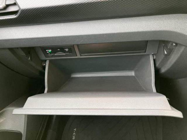 Ｔ－クロス ＴＳＩアクティブ　新品タイヤ／保証書／純正　９．２インチ　メモリーナビ／衝突安全装置／ドライブレコーダー　社外／ヘッドランプ　ＬＥＤ／ＵＳＢジャック／Ｂｌｕｅｔｏｏｔｈ接続／ＥＴＣ２．０／ＥＢＤ付ＡＢＳ　バックカメラ（36枚目）