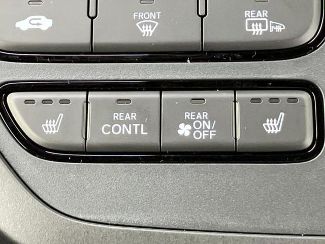 ステップワゴン ｅＨＥＶスパーダ　保証書／純正　１１インチ　ナビ／フリップダウンモニター　純正　１５．６インチ／ホンダセンシング／両側電動スライドドア／シートヒーター　前席／車線逸脱防止支援システム／電動バックドア／登録済未使用車（35枚目）