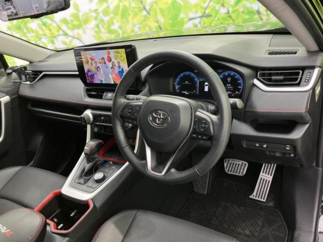 ＲＡＶ４ ４ＷＤアドベンチャーオフロードパッケージ２　ディスプレイオーディオ＋ナビ１０．５インチ／デジタルインナーミラー／トヨタセーフティセンス／シートエアコン／車線逸脱防止支援システム／シート　合皮／ヘッドランプ　ＬＥＤ　衝突被害軽減システム　４ＷＤ（5枚目）