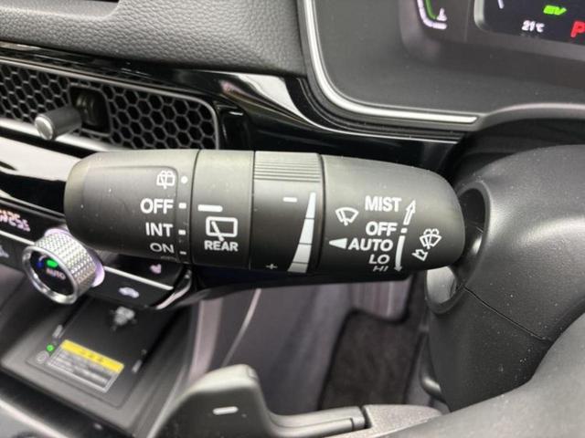 シビック ｅＨＥＶ　新品タイヤ／ＢＯＳＥ／保証書／純正　８インチ　ＳＤナビ／衝突安全装置／シートヒーター／車線逸脱防止支援システム／シート　ハーフレザー／ヘッドランプ　ＬＥＤ／Ｂｌｕｅｔｏｏｔｈ接続／ＥＴＣ　バックカメラ（17枚目）