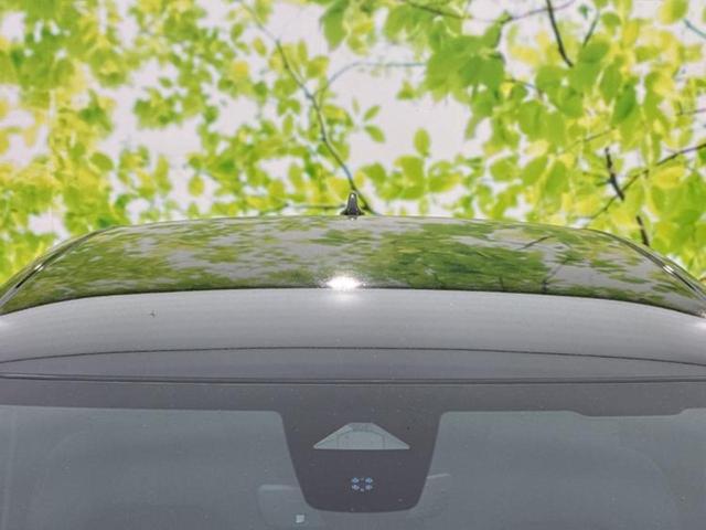 シビック ｅＨＥＶ　新品タイヤ／ＢＯＳＥ／保証書／純正　８インチ　ＳＤナビ／衝突安全装置／シートヒーター／車線逸脱防止支援システム／シート　ハーフレザー／ヘッドランプ　ＬＥＤ／Ｂｌｕｅｔｏｏｔｈ接続／ＥＴＣ　バックカメラ（43枚目）