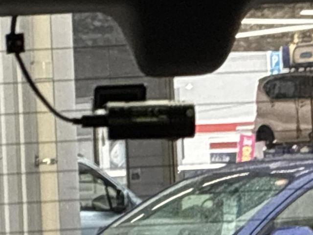 �i�r�A�h�����R�A�d�s�b�A�t���b�v�_�E�����j�^�[�A�f�W�^���C���i�[�~���[�������c��t���\�ł��I�I�v�V�������L�x�Ɏ�葵���Ă���܂��̂ł����S���������I