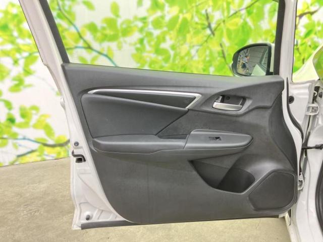 フィットハイブリッド ハイブリッド・Ｌパッケージ　新品タイヤ／保証書／社外　ＳＤナビ／ドライブレコーダー　前後／ヘッドランプ　ＬＥＤ／ＥＴＣ／ＥＢＤ付ＡＢＳ／横滑り防止装置／バックモニター／ワンセグＴＶ／エアバッグ　運転席／エアバッグ　助手席（21枚目）