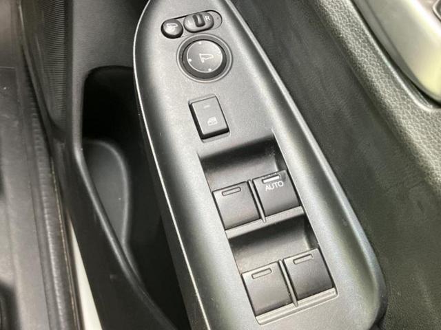 フィットハイブリッド ハイブリッド・Ｌパッケージ　新品タイヤ／保証書／社外　ＳＤナビ／ドライブレコーダー　前後／ヘッドランプ　ＬＥＤ／ＥＴＣ／ＥＢＤ付ＡＢＳ／横滑り防止装置／バックモニター／ワンセグＴＶ／エアバッグ　運転席／エアバッグ　助手席（29枚目）