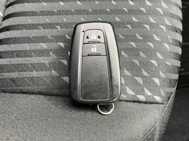 プリウス Ａ　保証書／純正　９インチ　ＳＤナビ／衝突安全装置／車線逸脱防止支援システム／パーキングアシスト　自動操舵／ヘッドランプ　ＬＥＤ／ＥＴＣ／ＥＢＤ付ＡＢＳ／横滑り防止装置／アイドリングストップ　盗難防止装置（42枚目）