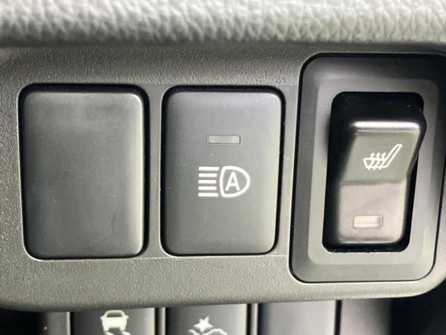Ｔセーフティパッケージ　社外　ＳＤナビ／衝突安全装置／シートヒーター　運転席／マルチアラウンドモニター／ヘッドランプ　ＨＩＤ／Ｂｌｕｅｔｏｏｔｈ接続／ＥＢＤ付ＡＢＳ／横滑り防止装置／アイドリングストップ／ＤＶＤ／禁煙車（画像28）