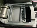 ４ＷＤ　Ｓリミテッドスマートエディション　新品タイヤ／保証書／社外　ＳＤナビ／衝突安全装置／シートヒーター　前席／車線逸脱防止支援システム／シート　ハーフレザー／ヘッドランプ　ＬＥＤ／ＥＴＣ／ＥＢＤ付ＡＢＳ／横滑り防止装置　バックカメラ（31枚目）