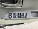 日々の運転を支えるスイッチ類を備えています。分かりやすい操作感で、快適なドライブをサポートします。