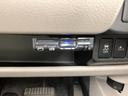 ETC車載器を備えており、ETCカードを利用すれば料金所をスムーズに通過できます。高速道路や有料道路を利用するお出かけの際にも便利で、移動を手軽にサポートします。