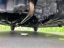 車両前方側の下廻り画像です。エンジン付近から車両中央部までの状態を確認いただけます。◆ご購入前に気になる下廻りの様子を把握したい方は、店頭スタッフまでお問い合わせ下さい。