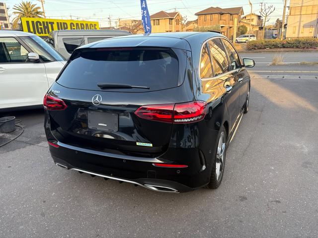 ���Ǝ��i�����̐����m������̂Ŗ@�荀�ڂ��`�F�b�N���܂��A�����S���Ă��q�l�ɏ���Ă���������Ǝv���܂��B