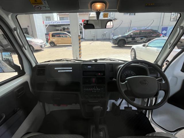 ＤＸ　ＡＴ　ＥＴＣ　エアコン　荷台作業灯　パワーステアリング　パワーウィンドウ　運転席エアバッグ　助手席エアバッグ　レンタＵＰ(2枚目)