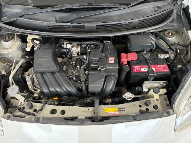 マーチ Ｘ　Ｖセレクション　ＥＴＣ　バックカメラ　オートライト　スマートキー　アイドリングストップ　電動格納ミラー　ＣＶＴ　盗難防止システム　衝突安全ボディ　ＡＢＳ　ＥＳＣ　ＣＤ　エアコン　パワステ　レンタＵＰ（20枚目）