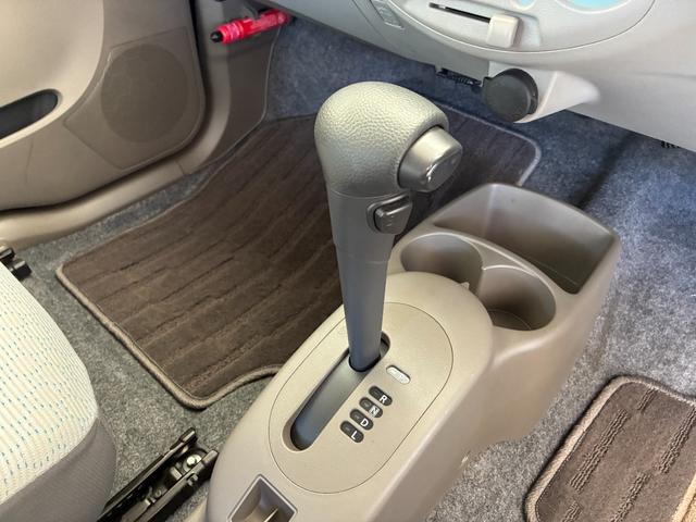キャロルエコ ＥＣＯ－Ｘ　ＥＴＣ　スマートキー　アイドリングストップ　電動格納ミラー　ＣＶＴ　盗難防止システム　ＡＢＳ　ＣＤ　衝突安全ボディ　エアコン　パワーステアリング　パワーウィンドウ　レンタＵＰ（6枚目）