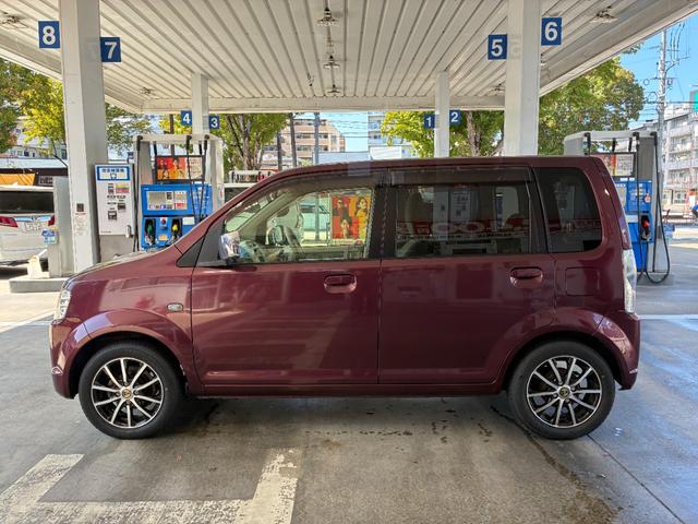 ｅＫワゴン ＭＸ　ＥＴＣ　キーレスエントリー　電動格納ミラー　ベンチシート　ＡＴ　盗難防止システム　ＣＤ　アルミホイール　衝突安全ボディ　エアコン　パワーステアリング　パワーウィンドウ　レンタＵＰ（14枚目）