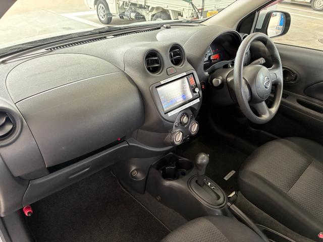 マーチ １２Ｓ　Ｖパッケージ　ＥＴＣ　キーレスエントリー　電動格納ミラー　ＣＶＴ　衝突安全ボディ　ＡＢＳ　ＣＤ　ミュージックプレイヤー接続可　エアコン　パワーステアリング　パワーウィンドウ　レンタＵＰ（26枚目）