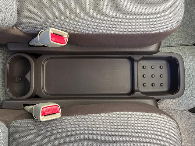 パッソ X 4WD キーレスエントリー 電動格納ミラー CVT 衝突安全ボディ ABS ESC CD エアコン レンタUP(8枚目)