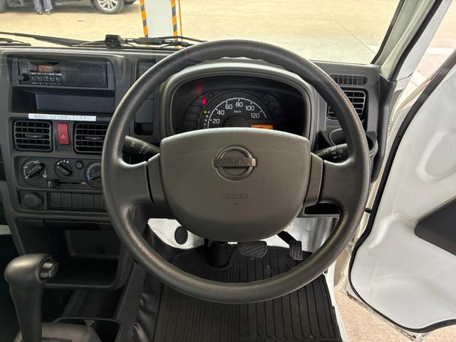 ＮＴ１００クリッパートラック ＤＸ　ＡＴ　ＥＴＣ　エアコン　運転席エアバッグ　助手席エアバッグ　レンタＵＰ（3枚目）