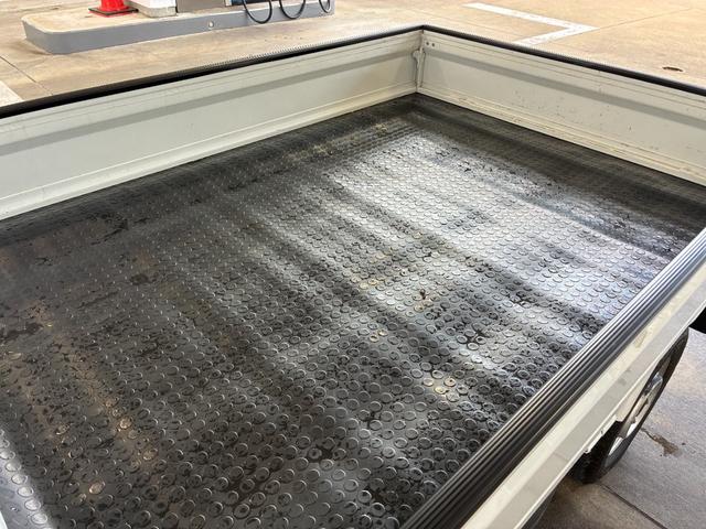 ＮＴ１００クリッパートラック ＤＸ　ＡＴ　ＥＴＣ　エアコン　運転席エアバッグ　助手席エアバッグ　レンタＵＰ（24枚目）