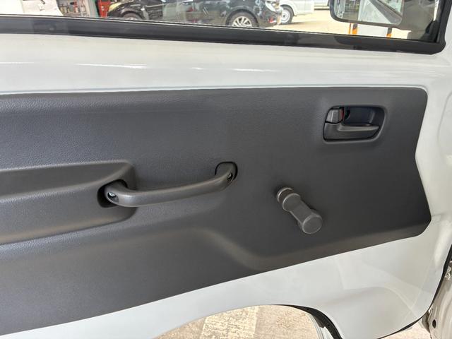 ＮＴ１００クリッパートラック ＤＸ　ＡＴ　ＥＴＣ　エアコン　運転席エアバッグ　助手席エアバッグ　レンタＵＰ（29枚目）