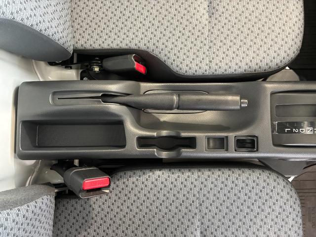 ＮＴ１００クリッパートラック ＤＸ　ＡＴ　ＥＴＣ　エアコン　運転席エアバッグ　助手席エアバッグ　レンタＵＰ（36枚目）