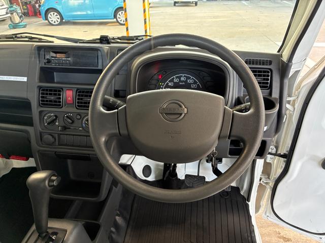 ＮＴ１００クリッパートラック ＤＸ　ＡＴ　ＥＴＣ　エアコン　運転席エアバッグ　助手席エアバッグ　レンタＵＰ（3枚目）