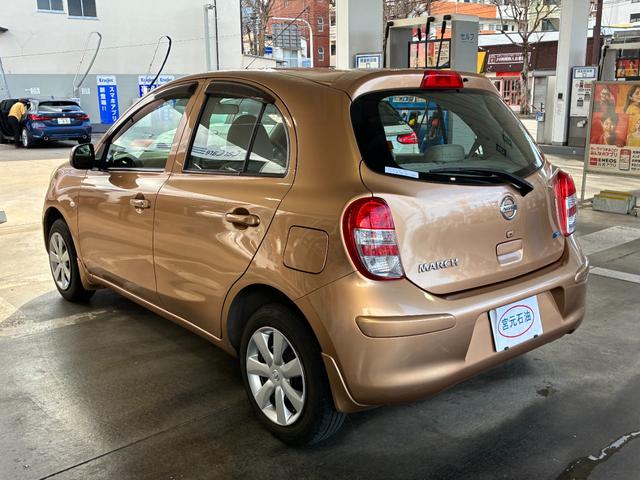 マーチ １２Ｘ　ＥＴＣ　スマートキー　アイドリングストップ　電動格納ミラー　ＣＶＴ　盗難防止システム　衝突安全ボディ　ＡＢＳ　ＣＤ　エアコン　パワーステアリング　パワーウィンドウ　レンタＵＰ（17枚目）