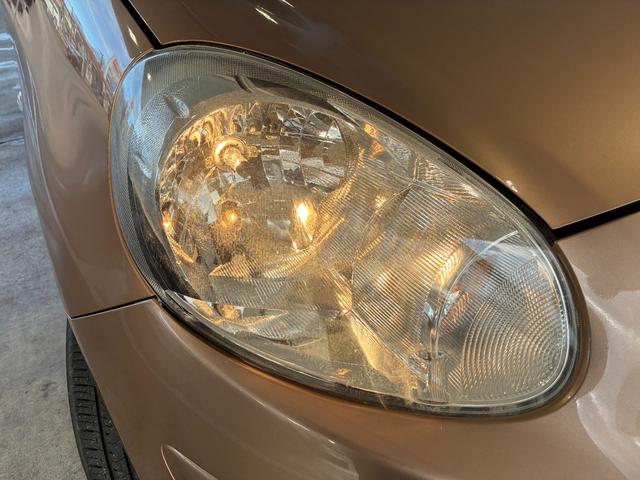 マーチ １２Ｘ　ＥＴＣ　スマートキー　アイドリングストップ　電動格納ミラー　ＣＶＴ　盗難防止システム　衝突安全ボディ　ＡＢＳ　ＣＤ　エアコン　パワーステアリング　パワーウィンドウ　レンタＵＰ（22枚目）